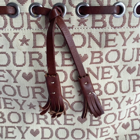 Dooney Bourke Vintage Cream Brown Logo Jacquard‎ Canvas Small Bag Purse - Picture 2 of 14